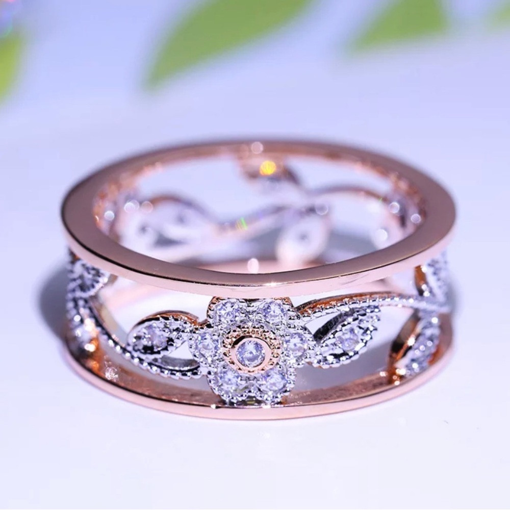 Flower Vine Leaves Ring sz 7